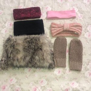 Bundle winter scarf, gloves and headbands